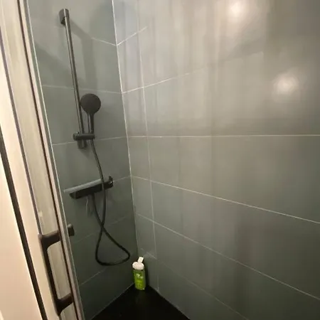 Magnifique T2 45m2 Neuf 5 Personnes Place St Marcel Hyper Centre Wifi Lave Linge Tv *