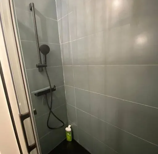 Magnifique T2 45m2 Neuf 5 Personnes Place St Marcel Hyper Centre Wifi Lave Linge Tv *