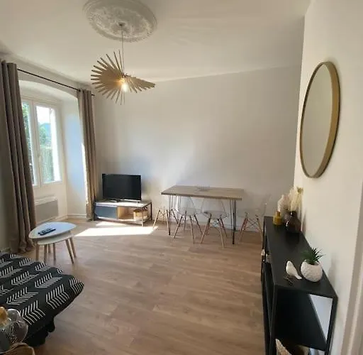 Apartment Magnifique T2 45m2 Neuf 5 Personnes Place St Marcel Hyper Centre Wifi Lave Linge Tv *