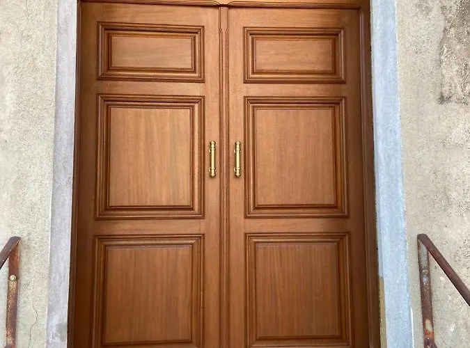 Magnifique T2 45m2 Neuf 5 Personnes Place St Marcel Hyper Centre Wifi Lave Linge Tv Apartmán Corte (Corsica)